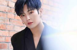 英雄联盟总决赛赛程-跨时空巅峰对决，米切尔50分神迹率雷霆镜像队力克上海男篮，一场定义篮球本真的较量