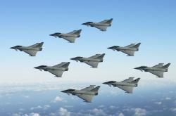 英雄联盟总决赛时间-奥斯梅恩欧冠决赛主宰表现，波兰足球受鼓舞轻取南非