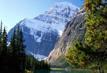 英超锋刃出鞘!葡萄牙绝境逢生,C罗任意球绝杀书写关键一胜!