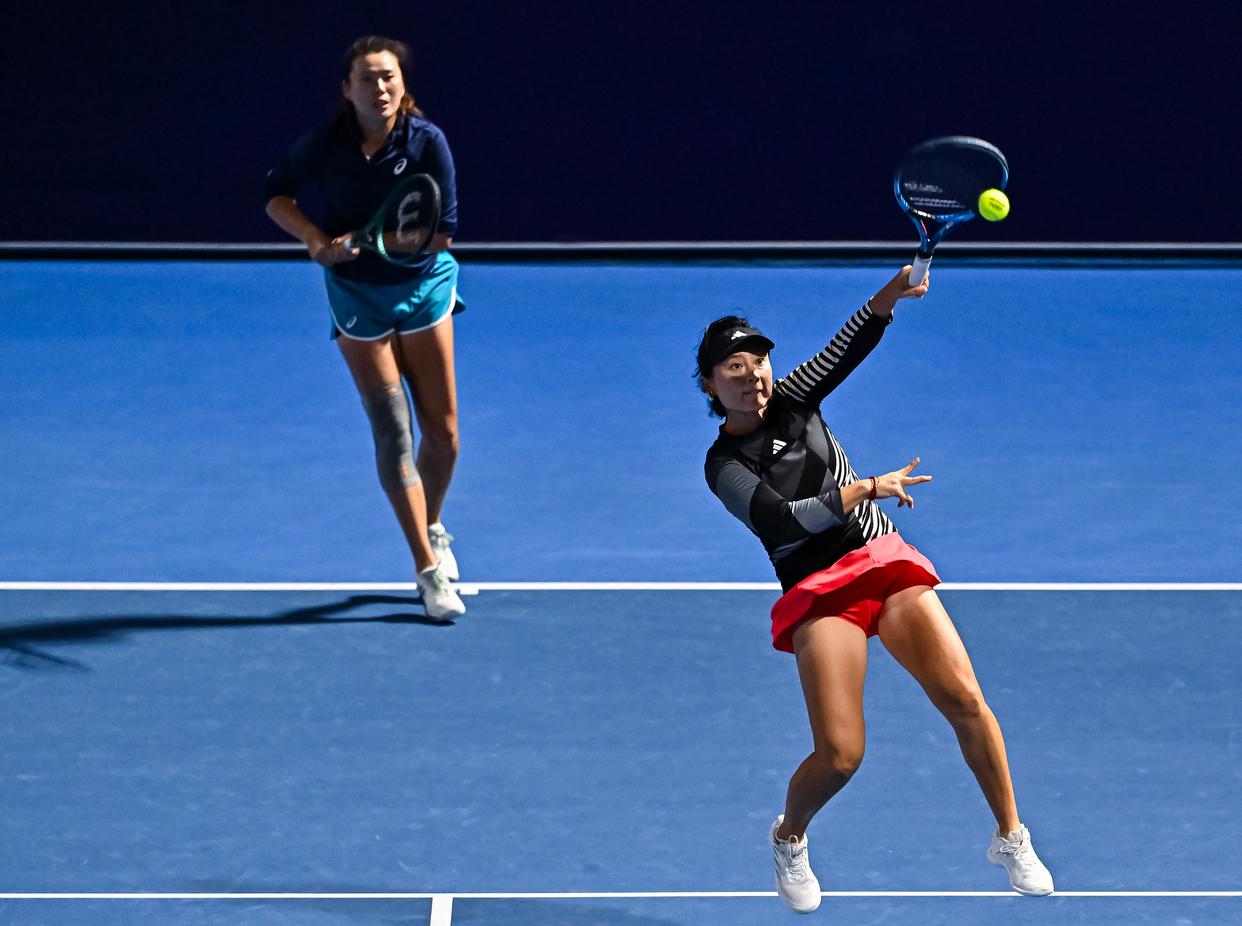 瑞士女子网球选手成功逆转晋级次轮的简单介绍 瑞士女子网球选手成功逆转晋级次轮的简单介绍