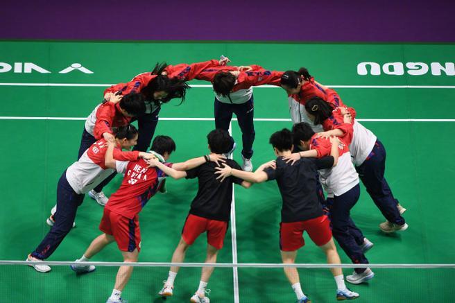 羽毛球传奇谢幕,球迷泪洒赛场 羽毛球传奇谢幕,球迷泪洒赛场