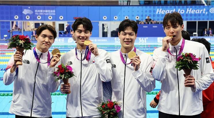 包含韩国队横扫印度队,黄鸭组合关键制胜的词条 包含韩国队横扫印度队,黄鸭组合关键制胜的词条