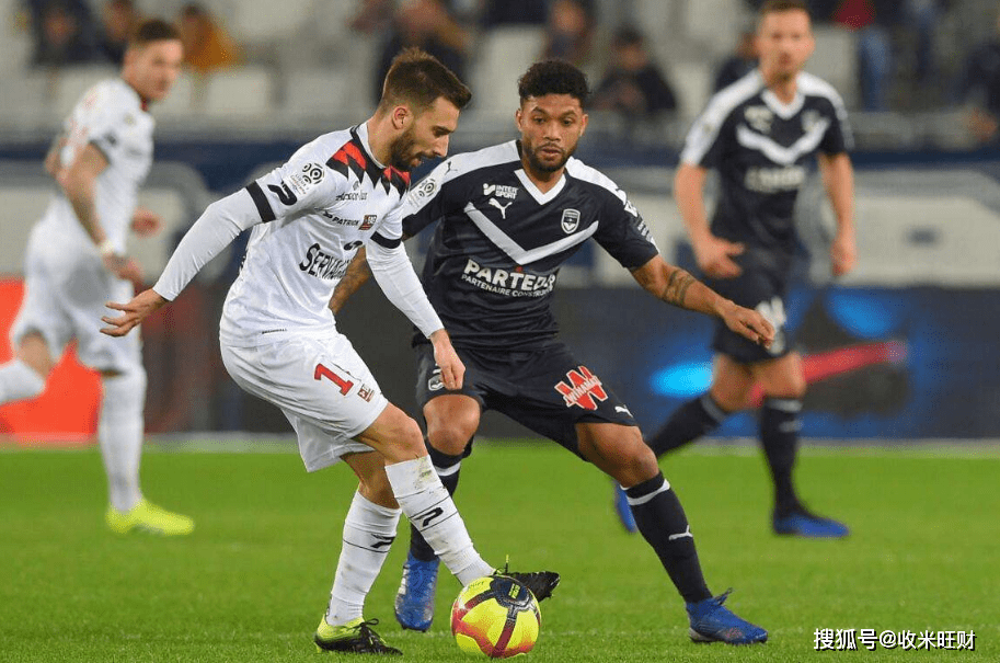 法国队翻盘韩国队，奥恰洛夫状态火热