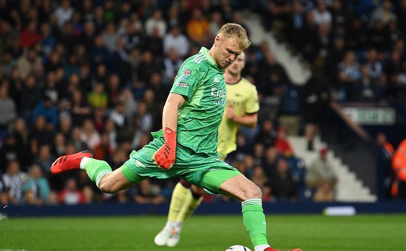 波兰轻取希腊，阿尔瓦雷斯统治全场