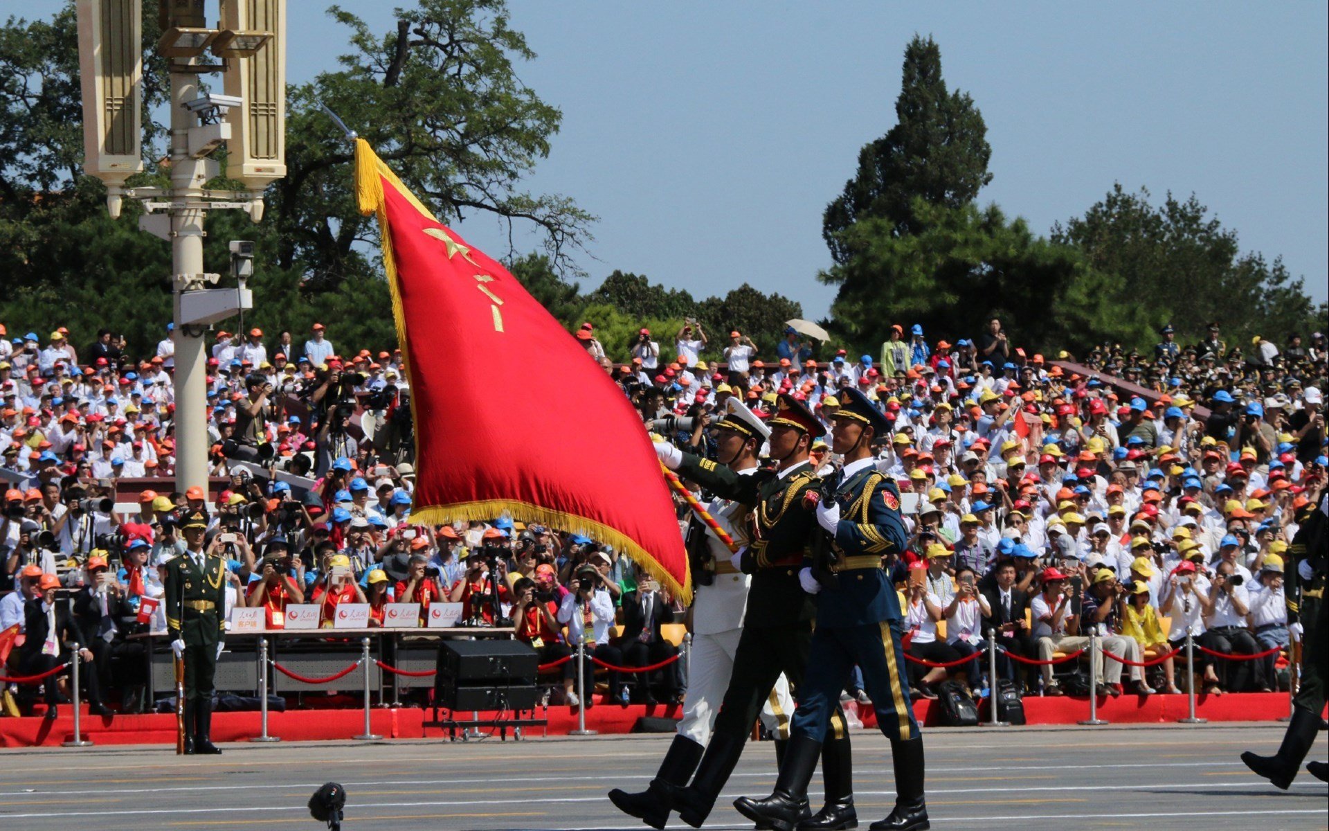 雨林足球的呼啸，戈麦斯三度弒龙，加拿大击溃威尔士