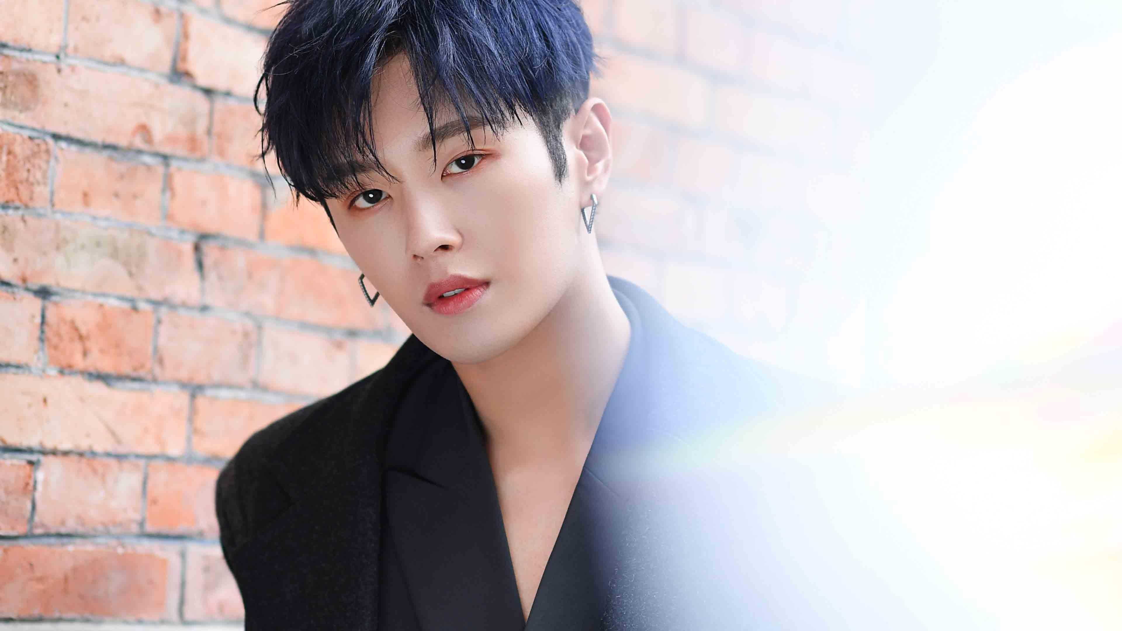 跨时空巅峰对决，米切尔50分神迹率雷霆镜像队力克上海男篮，一场定义篮球本真的较量