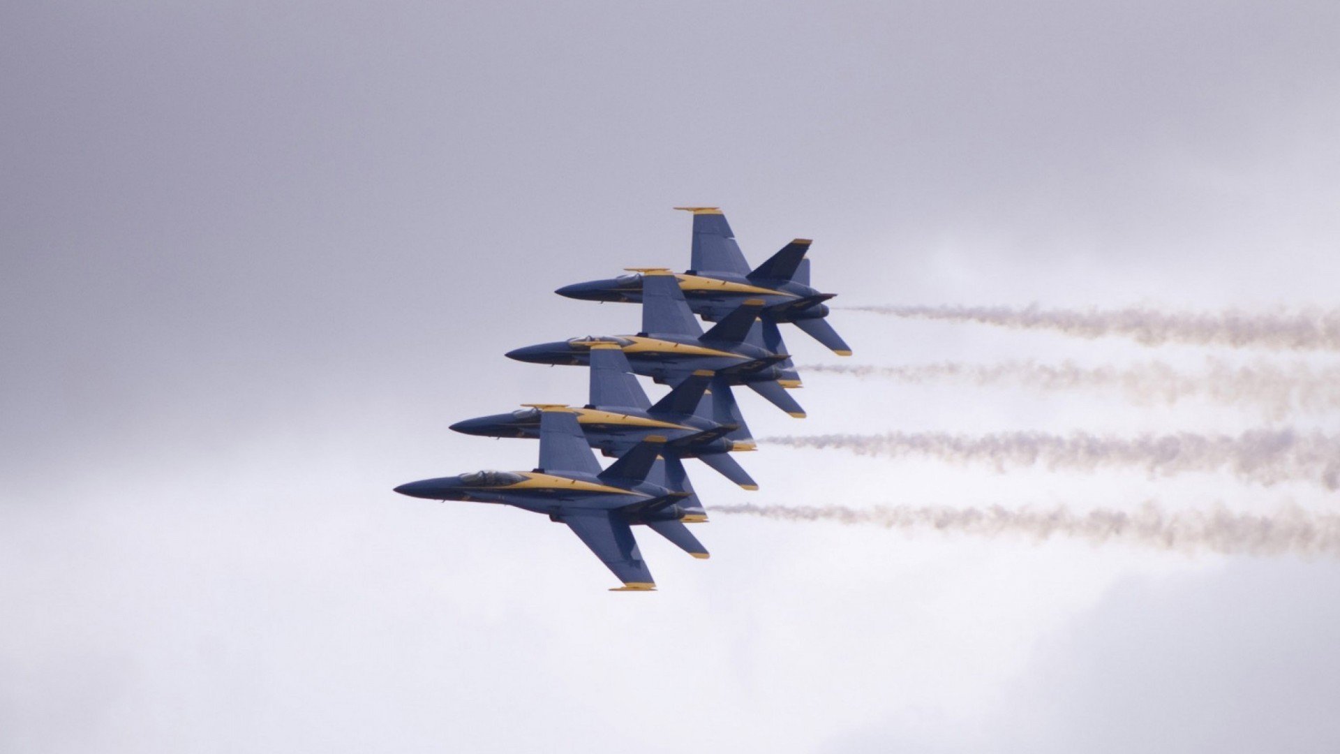 天山引擎全速运转，杰伦格林撕裂式突破点燃新疆，主场力克深圳锁定关键胜局